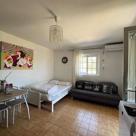 Appartement En Rez De Villa Beausite Mandelieu 外观 照片