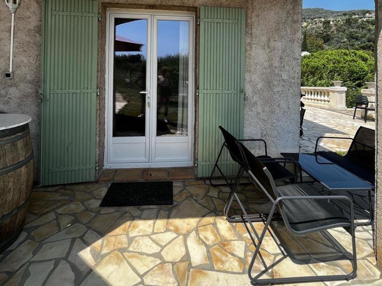 Appartement En Rez De Villa Beausite Mandelieu 外观 照片